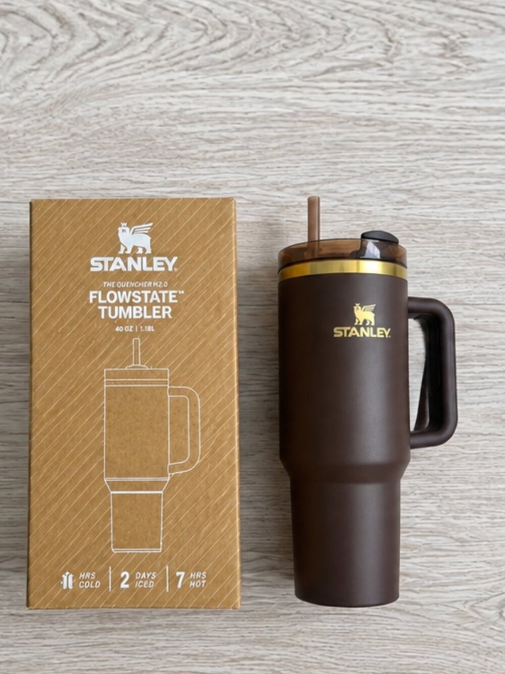 Stanley Quencher H2.0 FlowState Tumbler 40 oz Brown Gold Handle